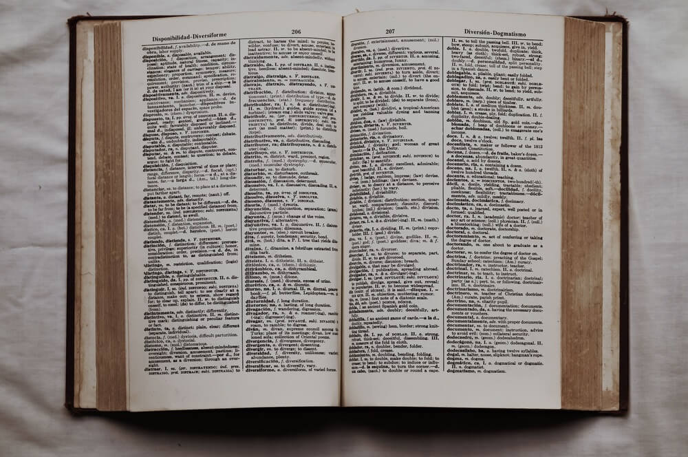An open Spanish dictionary
